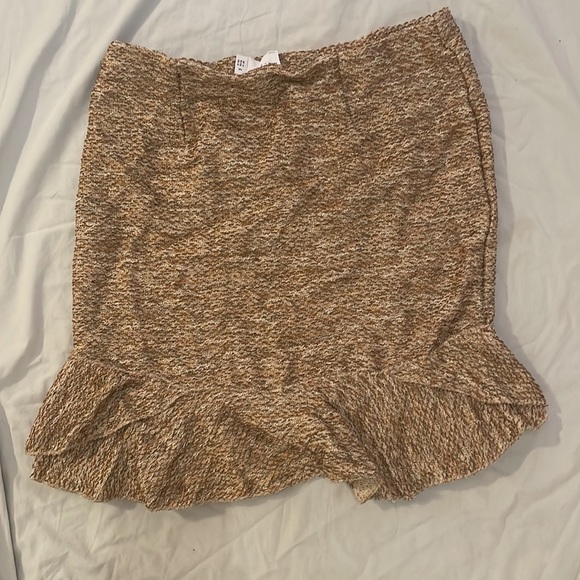 ASOS DESIGN TWEED BOUCLE GLITTER BROWN TAN SKIRT NWOT - Picture 2 of 3